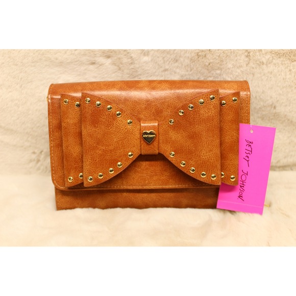 Betsey Johnson Studded Bow Crossbody Wallet Purse NWT Brown - Picture 2 of 13